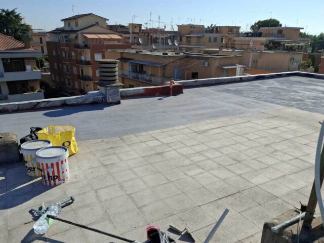 Come si impermeabilizza un tetto o una copertura?